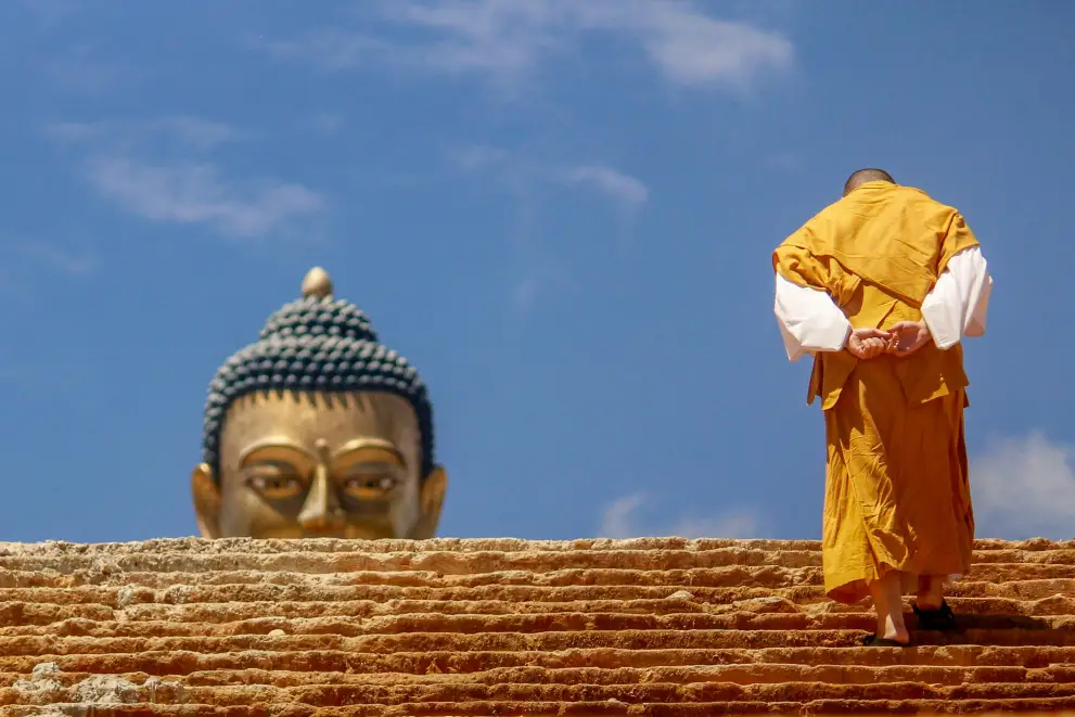 DECOR METAL BUDDHISM